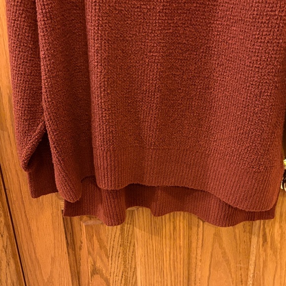 Old Navy Women's Rust Cowl Neck Sweater - Picture 6 of 10